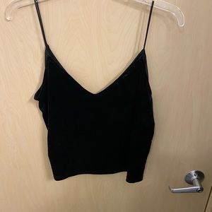 Divided by H&M black velvet cropped tank